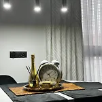 Elisabeth Gold Vip *