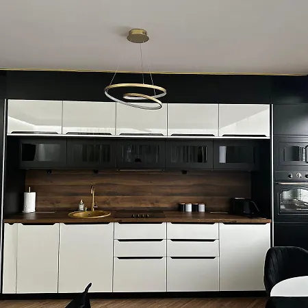 Elisabeth Gold Vip Pogorze